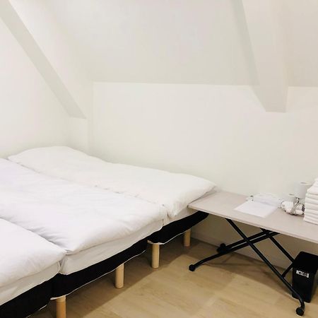 Oku Apartment Tokyo Exterior photo